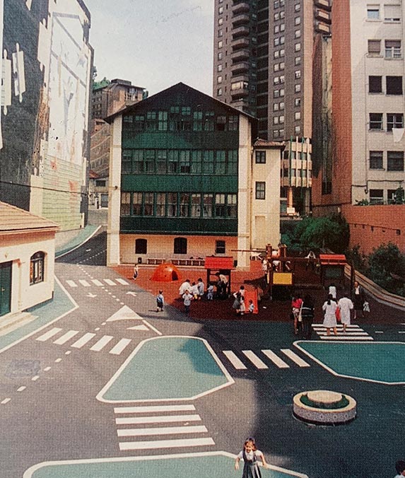 Madre de Dios Ikastetxea en Deusto